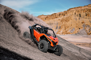 CFMOTO_ZFORCE-Z10_Dynamic_6.jpg
